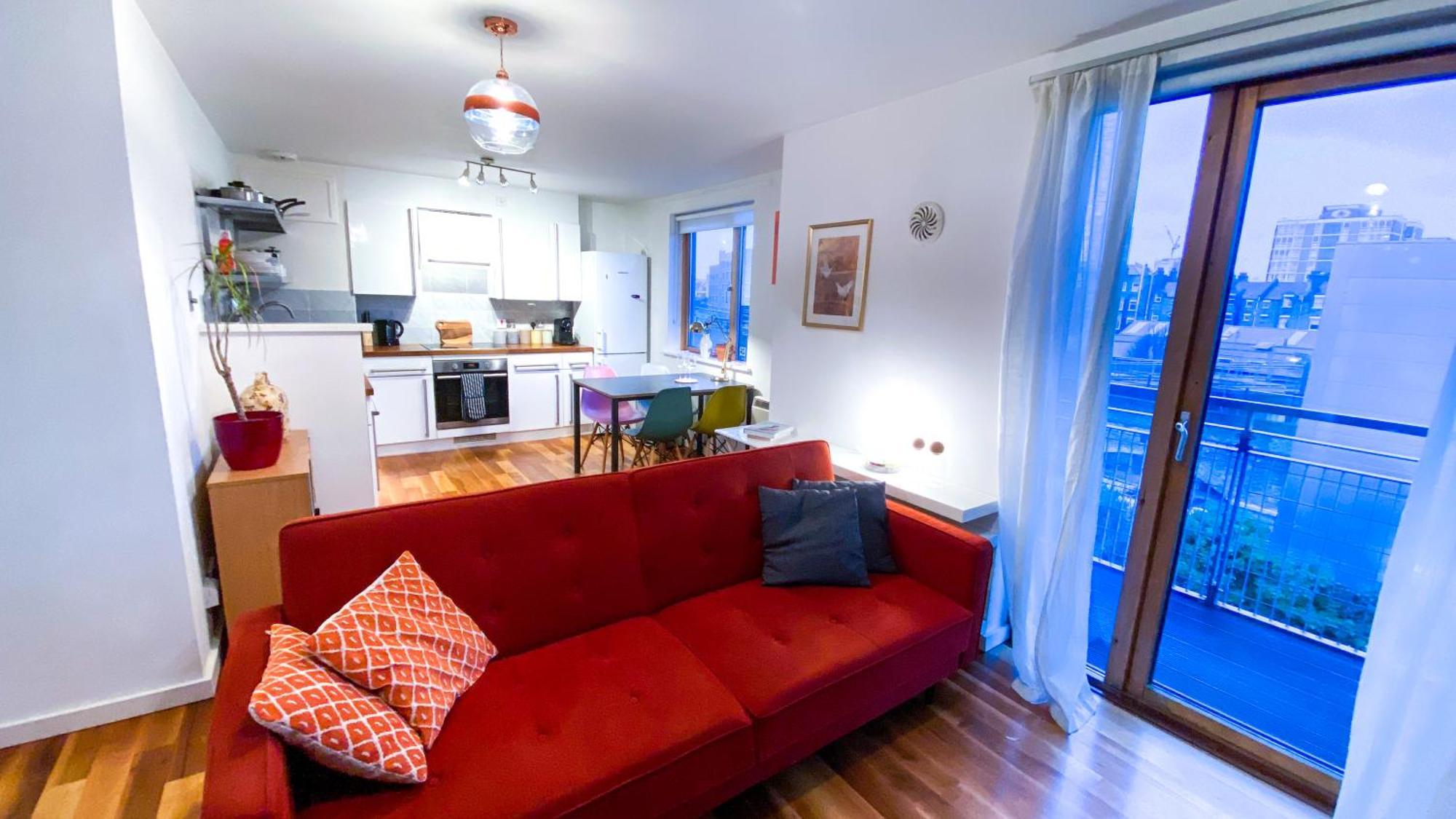 2 Bed Shoreditch Home With Parking London Exterior photo